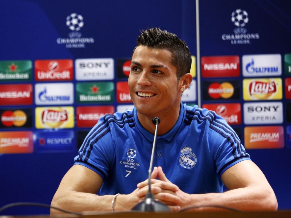 以两个进球 以两个进球